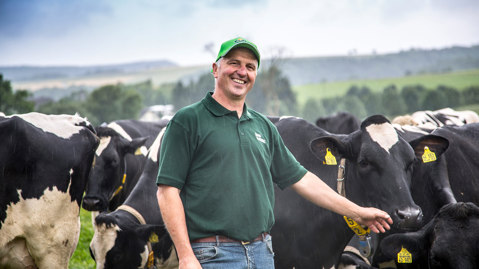 LES PRODUCTEURS PROPRIÉTAIRES D’ARLA ONT-ILS LEUR MOT À DIRE LORSQUE LE PRIX DE LEUR LAIT EST FIXÉ ?